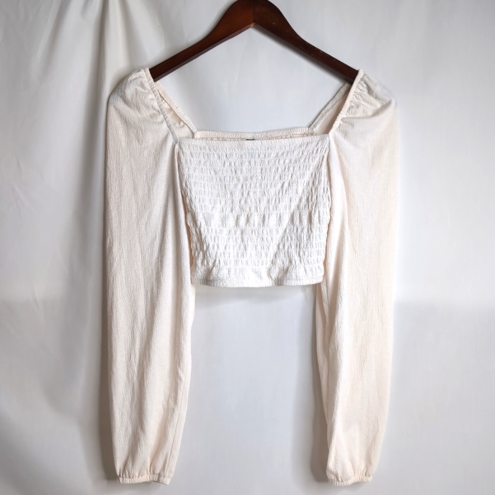 H&M Light Blush Pink Long Sleeve Smocked Crop Top, size XS